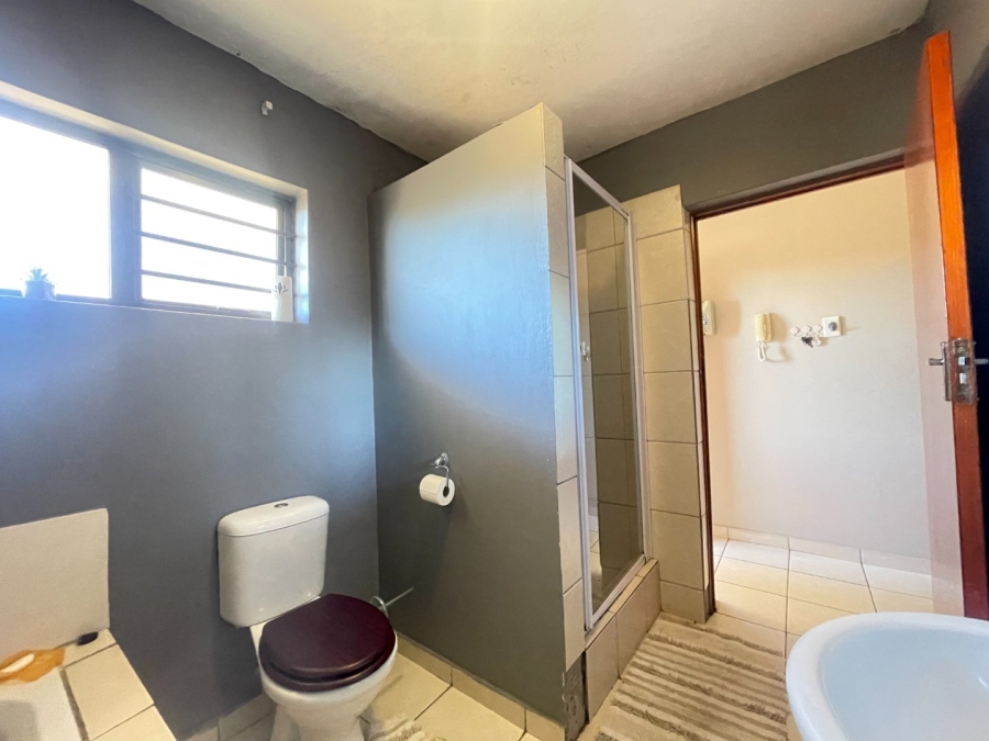 2 Bedroom Property for Sale in Generaal De Wet Free State